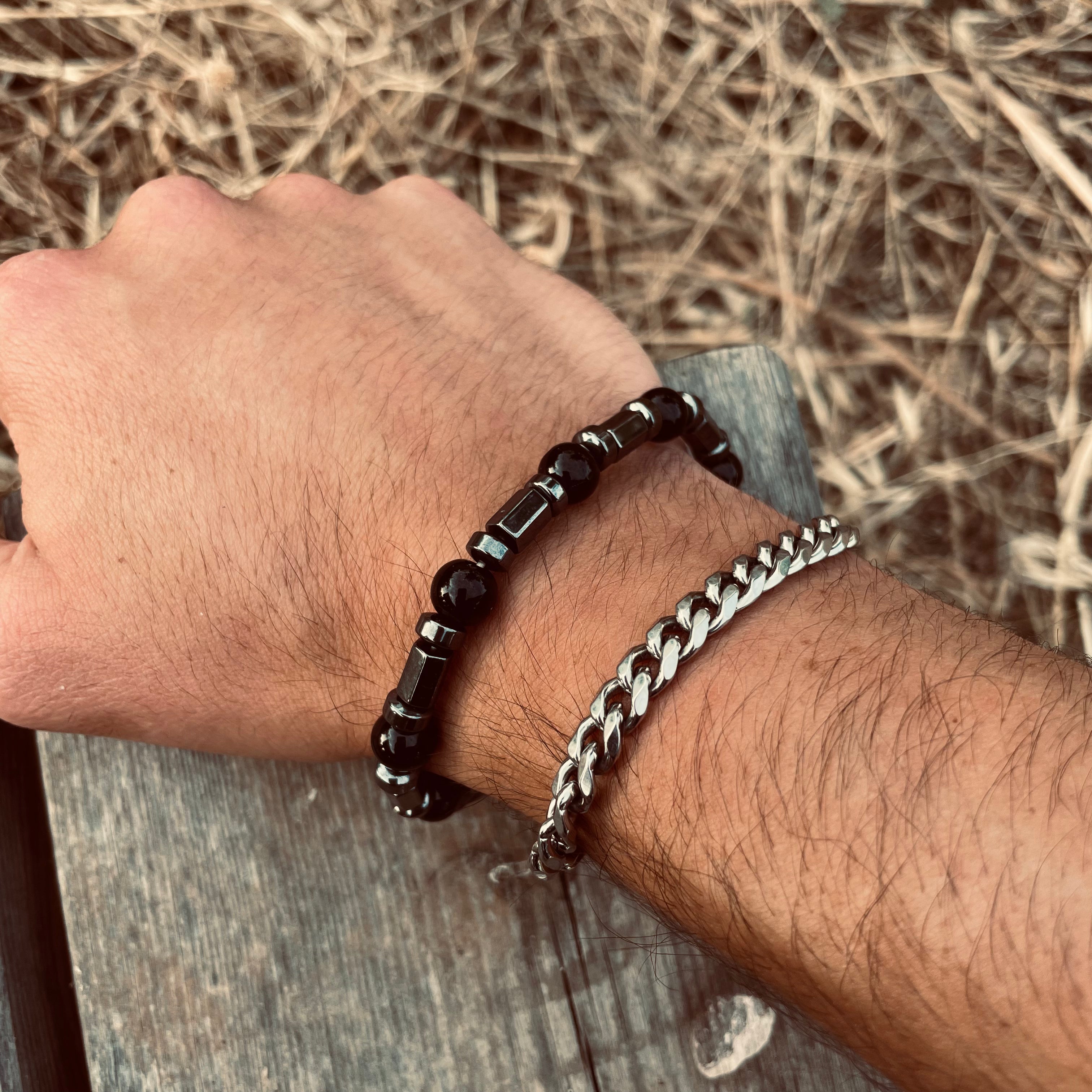 Phaedra Black & Silver - LeoNegro